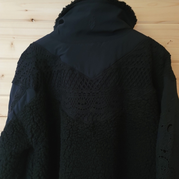Free People,  Seaside Crocheted Sherpa Fleece Jacket in Black, Size S -NWOT - Picture 8 of 15